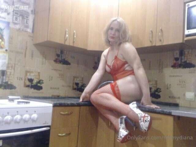 Baby, I will sit on your face and you will caress my hot cli..