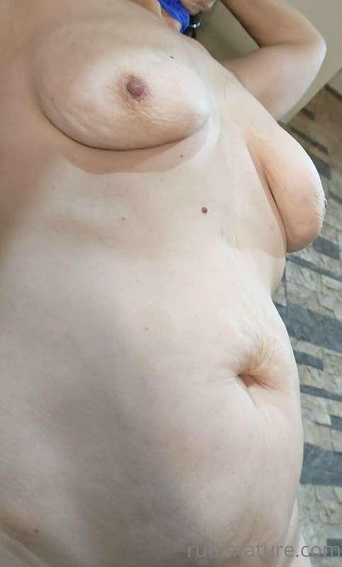 Another night that I have a good orgasm in my Live Show with..