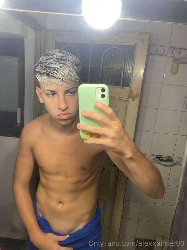 💣#FREE #FREE #FREE💣

HELLO BABY, I'm @IANHOTT26 🍆

‼️‼️ONLY ..