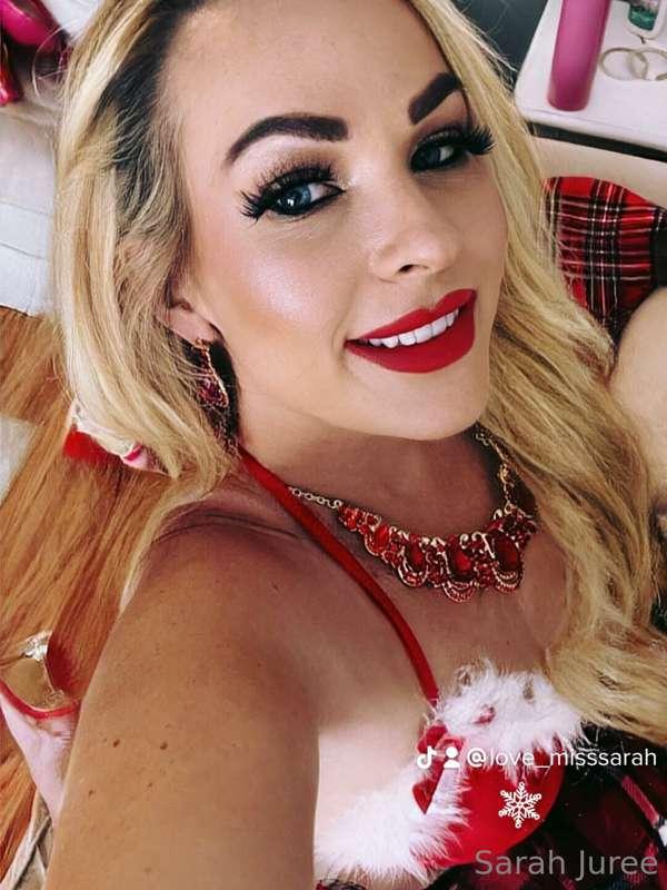 Who is into Findom? I think I found my kink 🥰