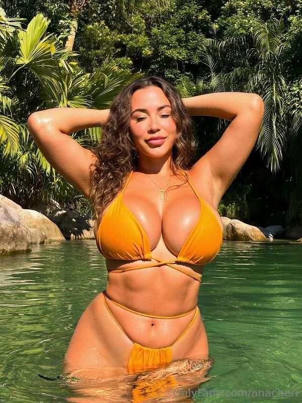 A little slice of paradise... go ahead and take a BIG bite 😋