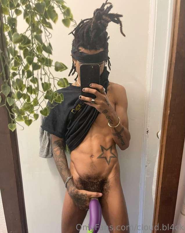 So horny this Morning 🍆 😈 who tryna suck this dick?😏