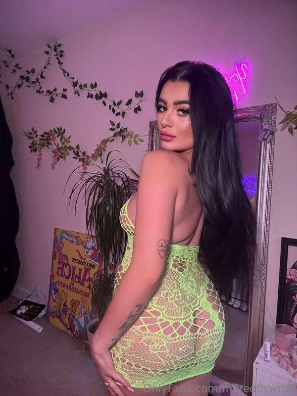 Would you let me wear this out? 👀