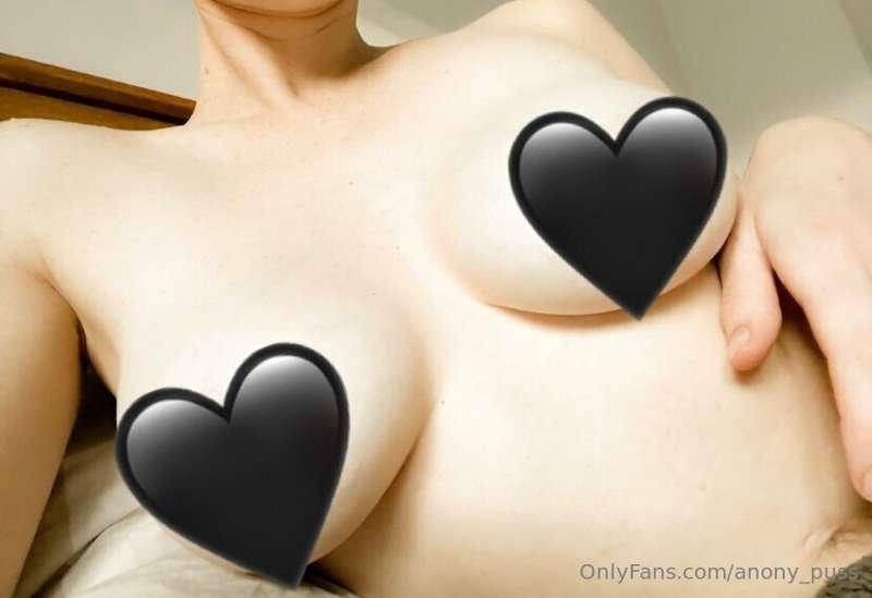 Morning baby, what are you up to today?
I’m doing free dick ..