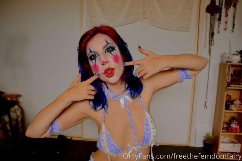 @thefemdomfairy 

🤡 HALLOWEEN SALE 🤡