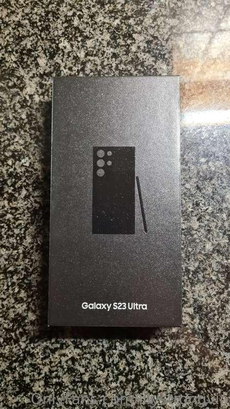 Invested in a new phone! 😍 Got this little baby to be able t..