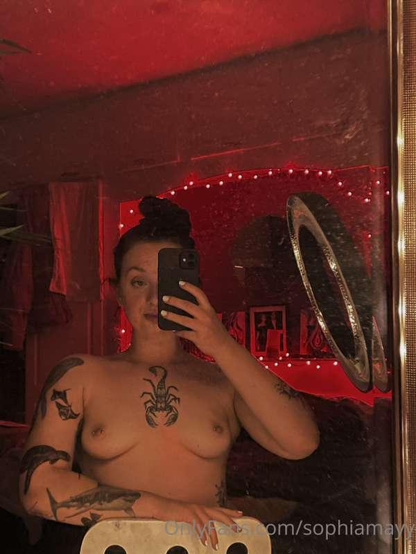 I got some new tattoos today🤩 thank you to those that sent a..
