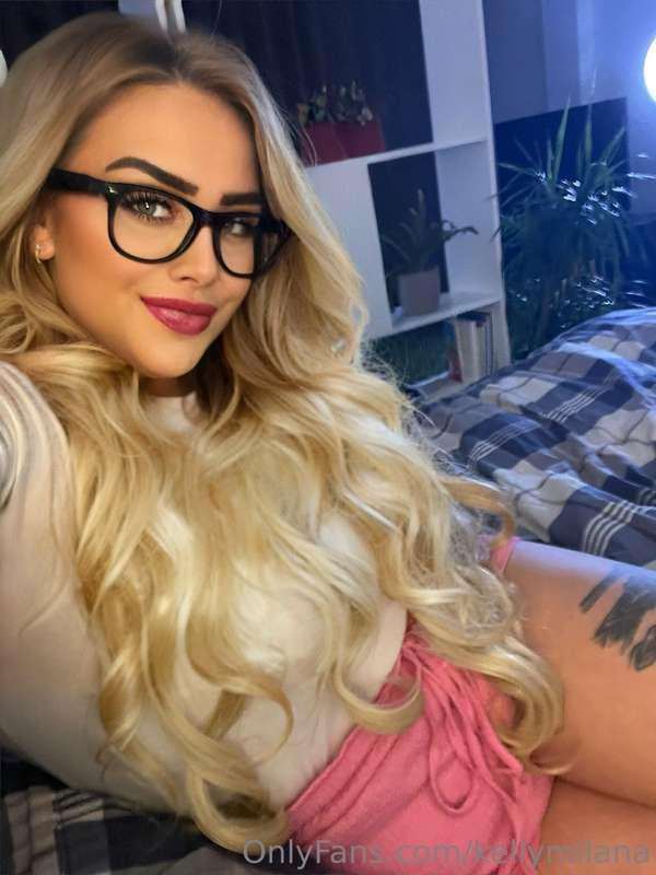 Will you spend some sexy time with me?👅💦