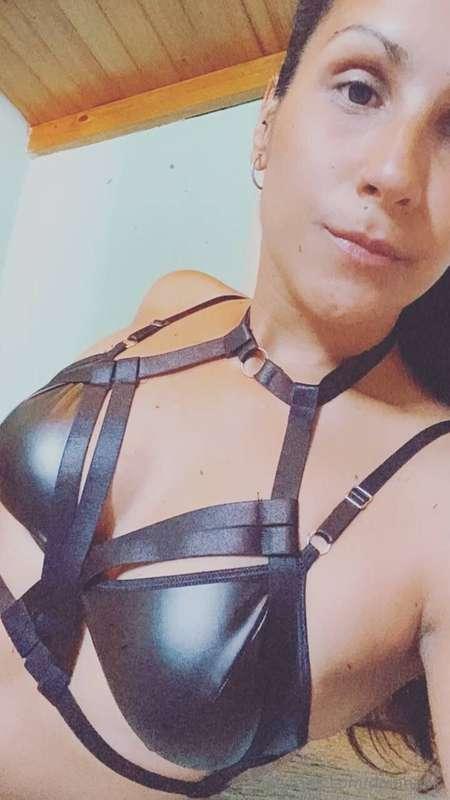 Good night Baby come play with me 😈