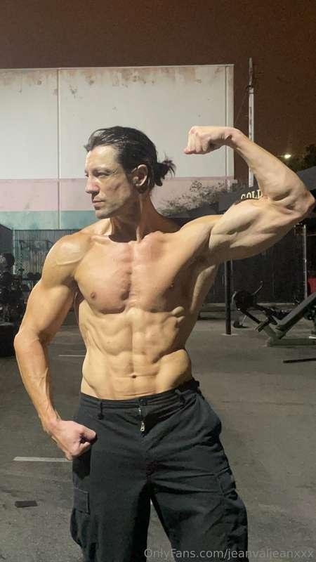 jeanvaljeanxxx image #2