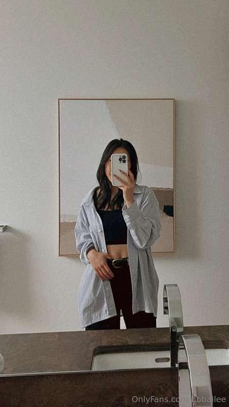 OOTD . Happy Monday… it’s 4:52pm. running on just coffee, ho..