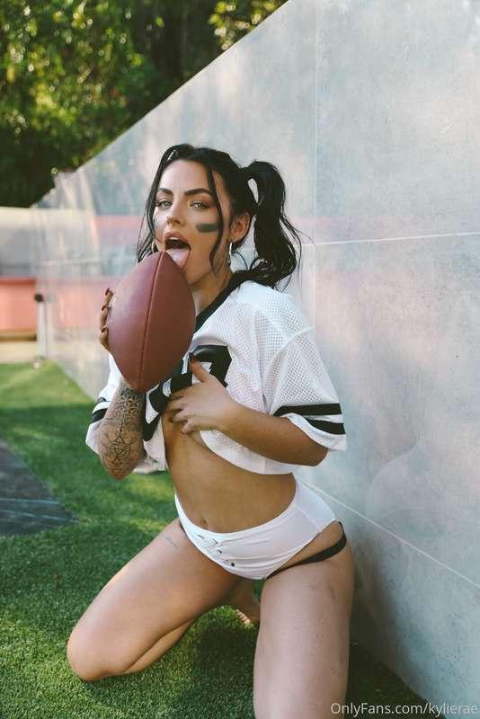 Put me in coach 😉🏈