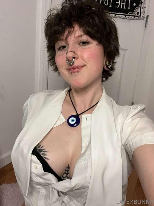 Your secretary has a not so secret fantasy about you fucking..