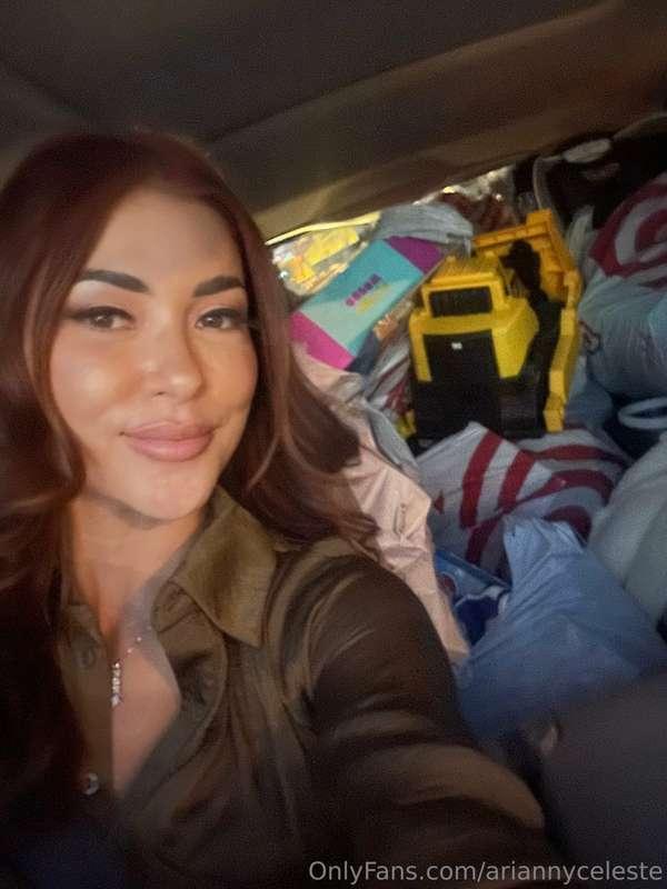 Thank you to everyone who donated and sent gifts 🎁 🎄