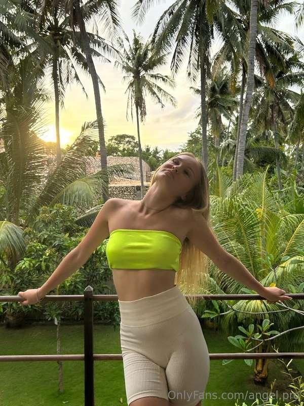 Hi, my name is Alina, I am very happy to see you on my page ..