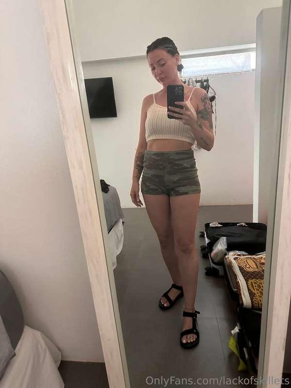 Currently I’m in Sayulita Mexico and here are some selfies f..