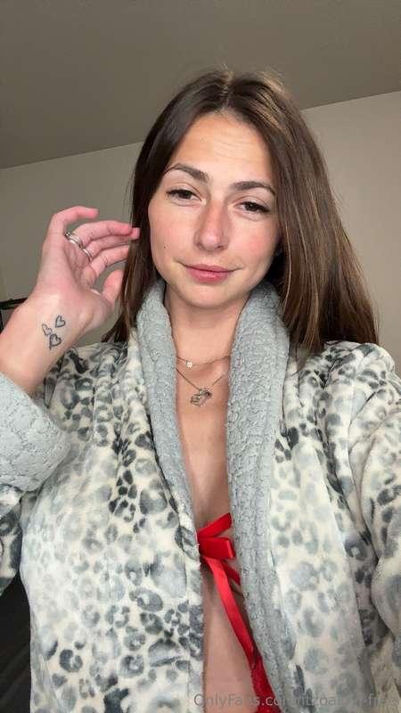 What's that cock doing right now? 🥰