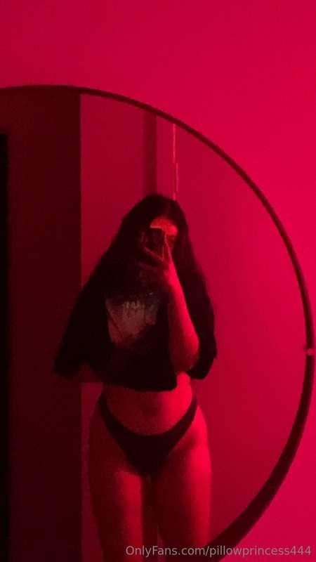 💋