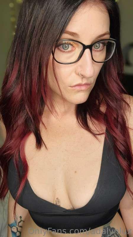 Resting bitch face. Sorry, not sorry 💁🏻‍♀️