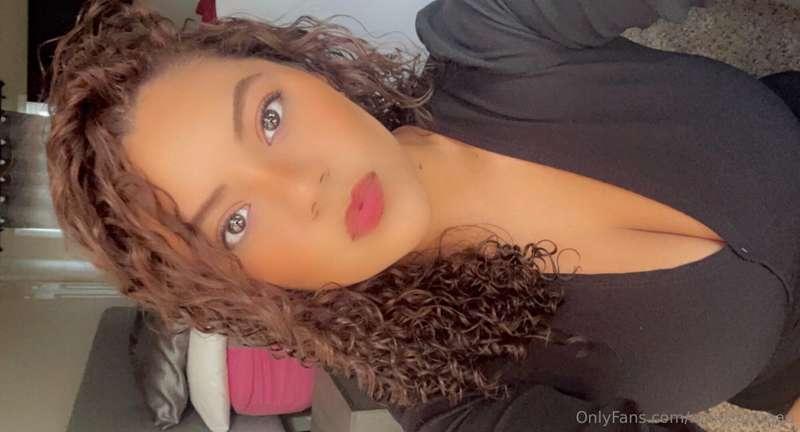 Happy hump day 😘