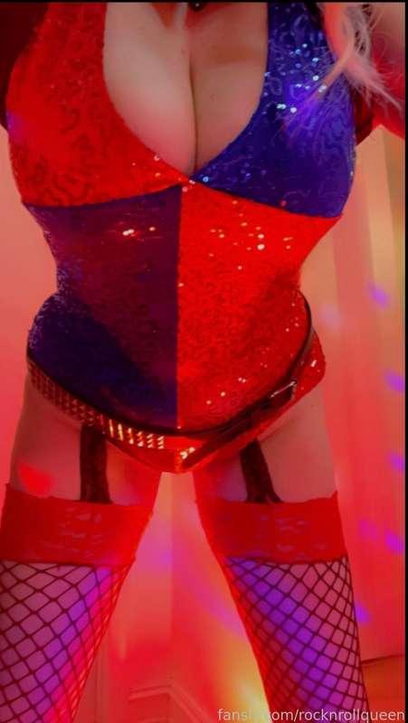 rocknrollqueen image #4