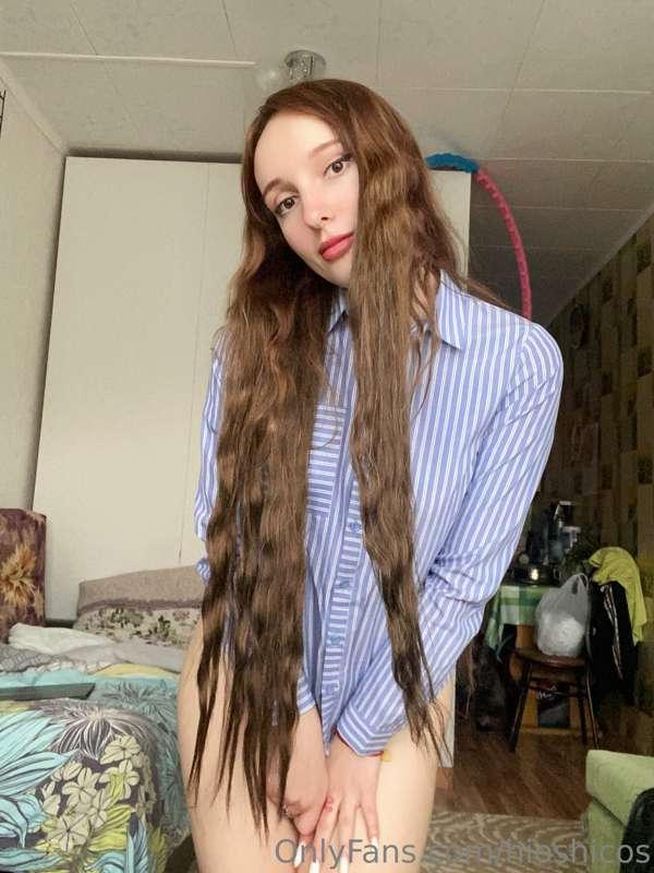 Shall we play a game? 😏 For undressing?🥴
Check your dm 👁️👁️❤..