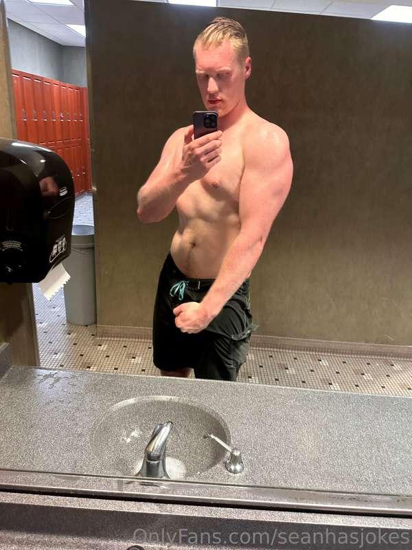 My bulking season is over time to cut🔥💪