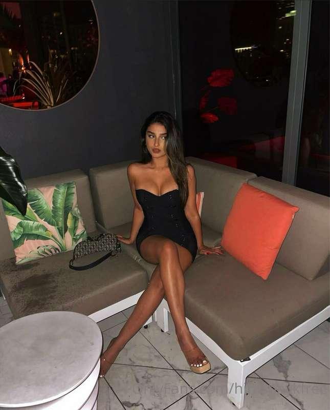 Black dresses hit different, don't you think? 🖤