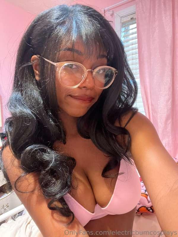 Petition to make more bras and undies in this cute shade of ..