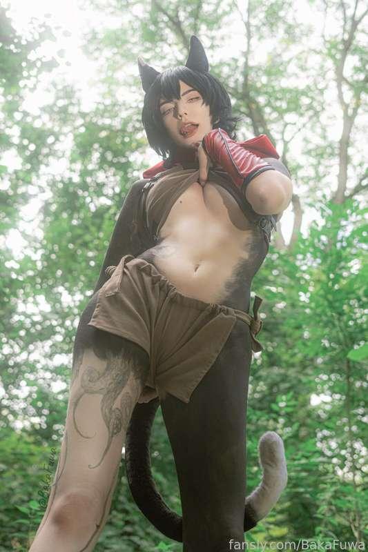 Little kitty, cute kitty (don't trust your first impression) 🐈‍⬛ 







______
#cosplay #lewd #sexy #catgirl #cute #nudity #lewdcosplay #sexycosplay #nature #nsfw