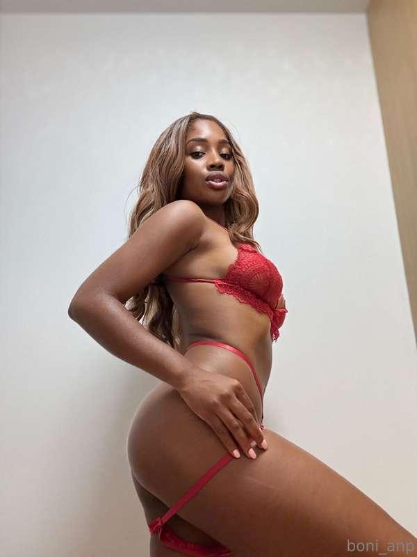 Do u think red is a nice option for me? 😘