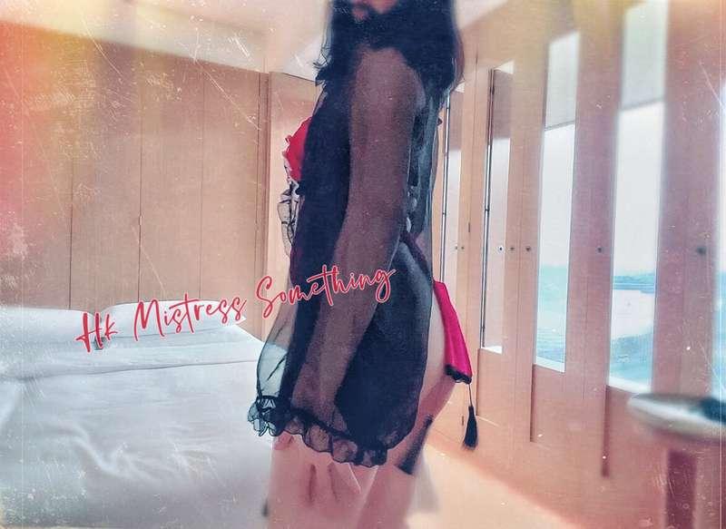 呢件衫 又幾適合新年post ~😆  係未見到 都想比 #主人 幫你開年？😗  前提 你得有 #主人 哦～  不過 #男..