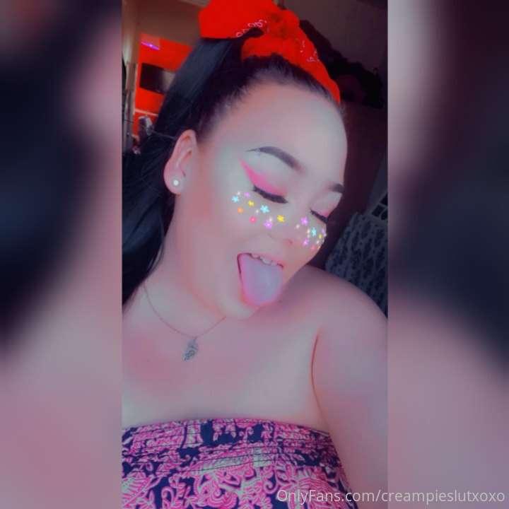 If you would like to purchase content from snapchat let me k..
