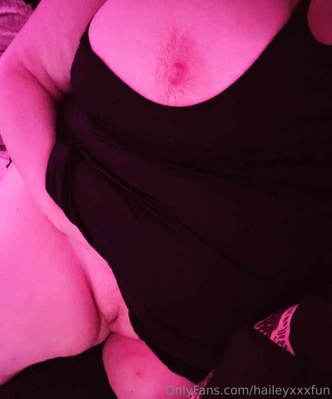 Good morning. I can't sleep. Woke with hard nippz
