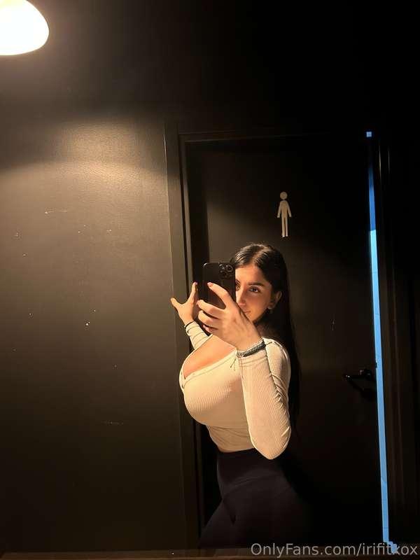 Join me in the bathroom cubicle for a surprise🤪