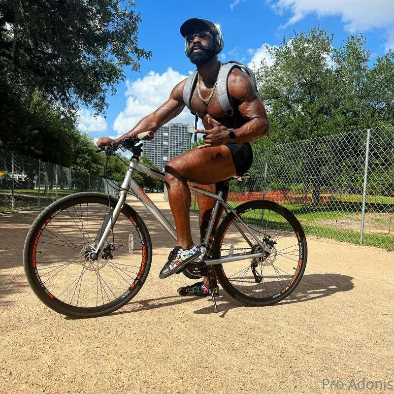 Outdoor Activities 💪🏾 🚴🏾