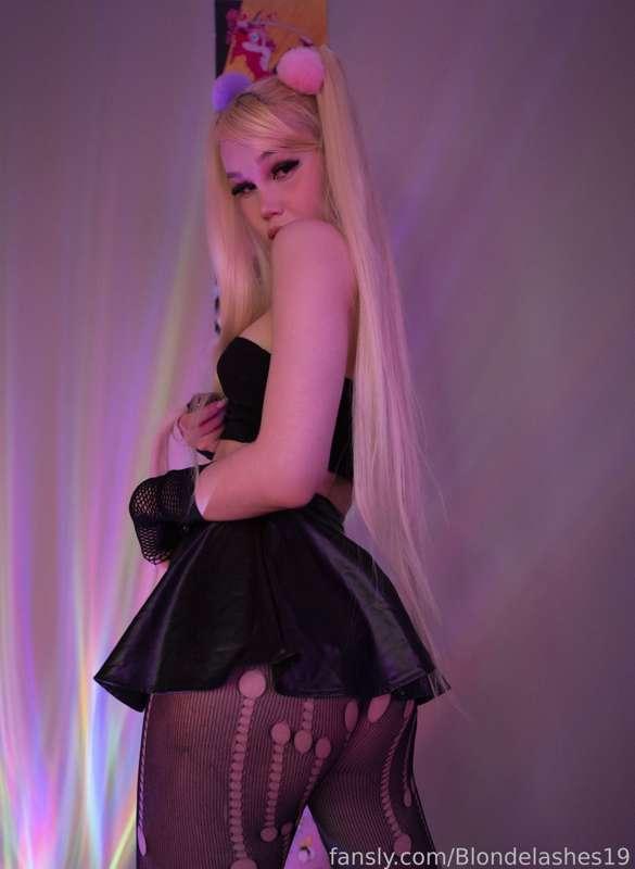 blondelashes19 image #7