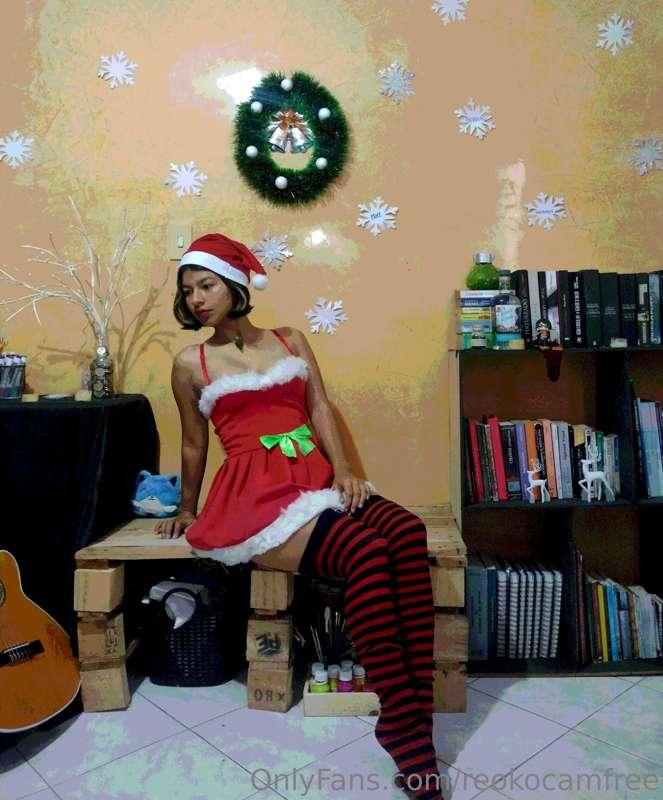 8 days with christmass pics ;) day 3/8
(that are 2022 christ..