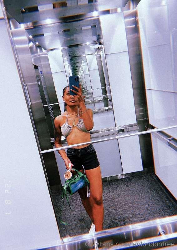 What do you say I give you a ride while on this ride? 😈