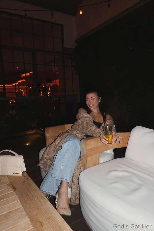 beautiful, perfect girl 🕊️