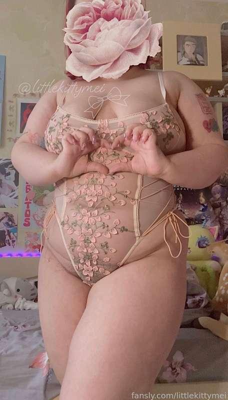 ~ photoset in my new cute bodysuit ~

#chubby #plussize #hairy #lingerie 