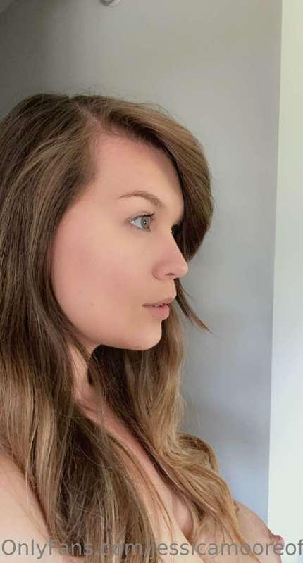 Daydreaming of getting my tits covered in cum 🥴🤤🫠💦