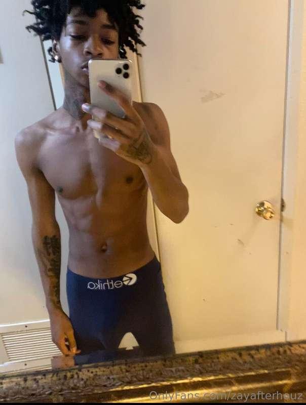 😏