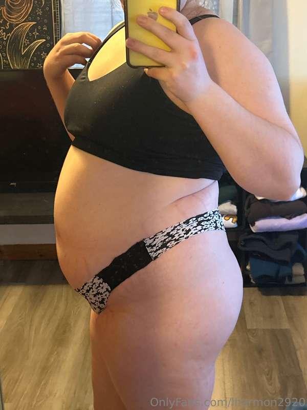 I’m getting so big. I had no idea my butt looked that big fr..