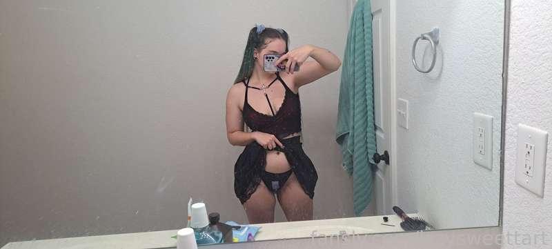 izzysweettart image #1