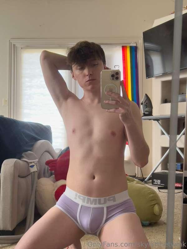 skylarthetwink image #3