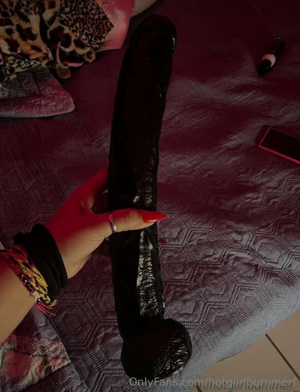 I bought this and I need to train my pussy to fit all this. ..