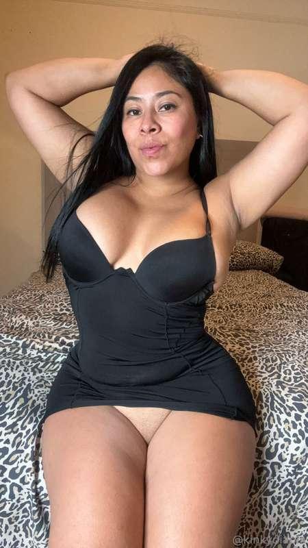 WANT TO GET MY D!RTY PANTIES?👙 Reply this dm for more info b..
