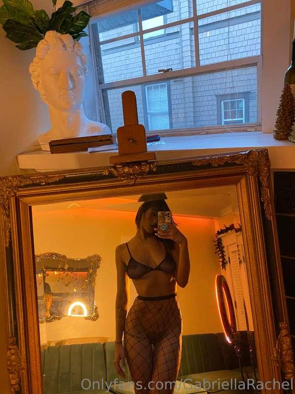 Hot girl season is here, babe. 😉