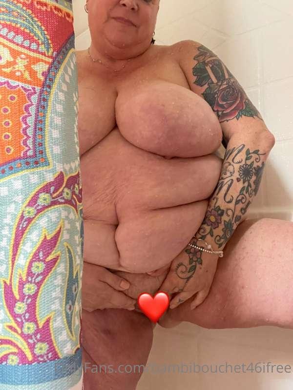 I hope this completes your Monday!!! This shower ended with ..